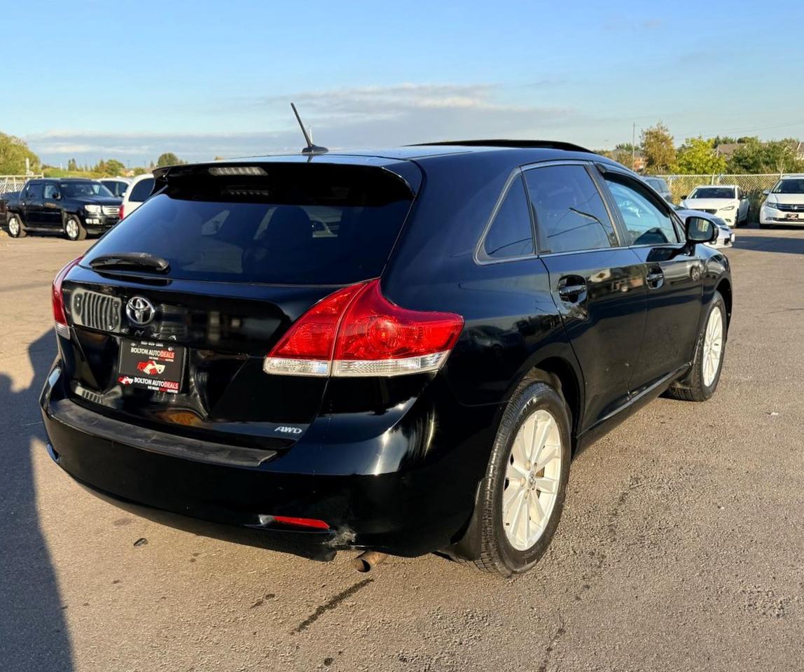 2010 Toyota Venza 4dr Wgn AWD Premium Package Photo