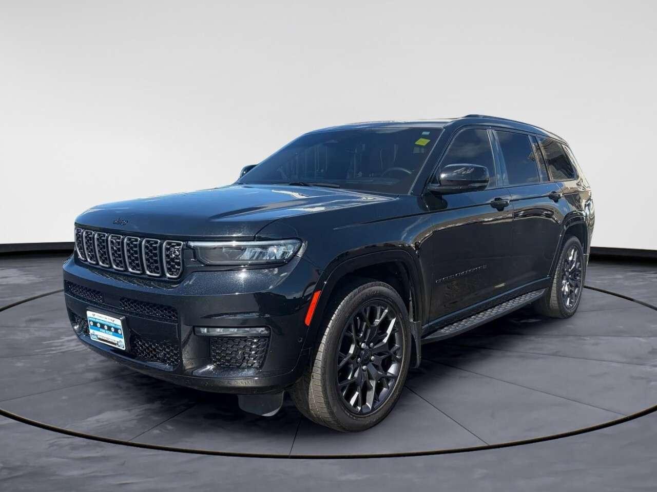 Diamond Black Crystal Pearlcoat 2024 Jeep Grand Cherokee L Summit 4WD 8-Speed Automatic V8

**CARPROOF CERTIFIED**.

* PLEASE SEE OUR MAIN WEBSITE FOR MORE PICTURES AND CARFAX REPORTS * Buy in confidence at WINDSOR CHRYSLER with our 95-point safety inspection by our certified technicians. Searching for your upgrade has never been easier. You will immediately get the low market price based on our market research, which means no more wasted time shopping around for the best price, Its time to drive home the most car for your money today. OVER 100 Pre-Owned Vehicles in Stock! Our Finance Team will secure the Best Interest Rate from one of out 20 Auto Financing Lenders that can get you APPROVED! Financing Available For All Credit Types! Whether you have Great Credit, No Credit, Slow Credit, Bad Credit, Been Bankrupt, On Disability, Or on a Pension, we have options. Looking to just sell your vehicle? We buy all makes and models let us buy your vehicle. Proudly Serving Windsor, Essex, Leamington, Kingsville, Belle River, LaSalle, Amherstburg, Tecumseh, Lakeshore, Strathroy, Stratford, Leamington, Tilbury, Essex, St. Thomas, Waterloo, Wallaceburg, St. Clair Beach, Puce, Riverside, London, Chatham, Kitchener, Guelph, Goderich, Brantford, St. Catherines, Milton, Mississauga, Toronto, Hamilton, Oakville, Barrie, Scarborough, and the GTA.