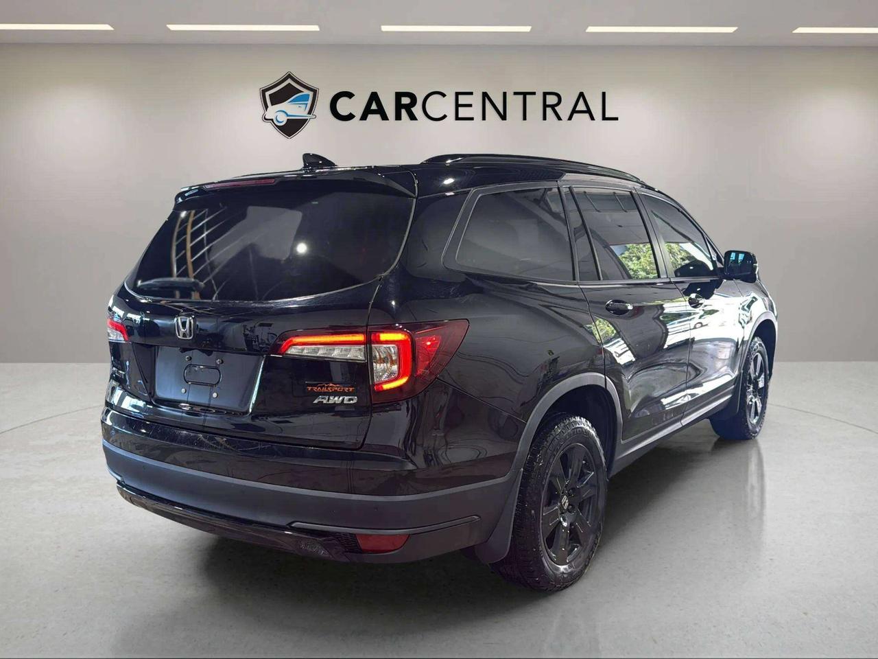 2022 Honda Pilot TRAILSPORT | CLEAN CARFAX | 1OWNER | CARPLAY Photo