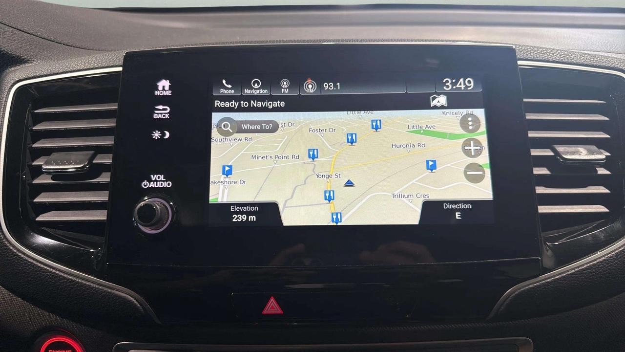 2022 Honda Pilot TRAILSPORT | CLEAN CARFAX | 1OWNER | CARPLAY Photo
