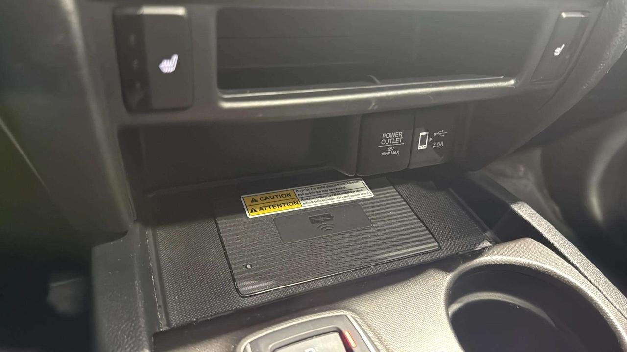 2022 Honda Pilot TRAILSPORT | CLEAN CARFAX | 1OWNER | CARPLAY Photo