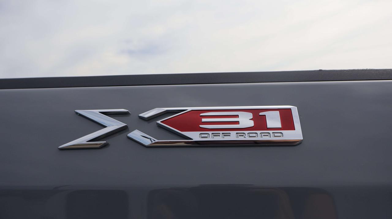 2024 GMC Sierra 1500 Elevation | Tow Hitch | Turbo Photo