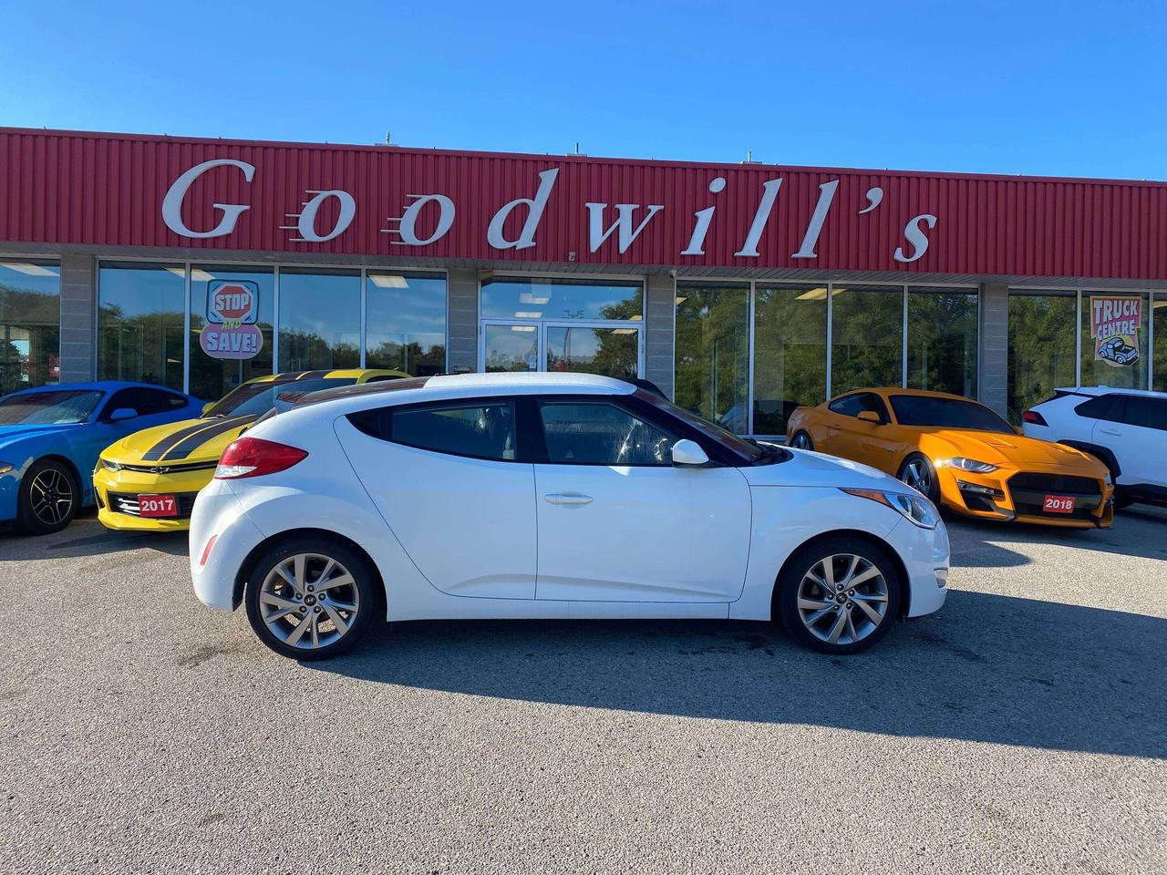 2016 Hyundai Veloster  Photo