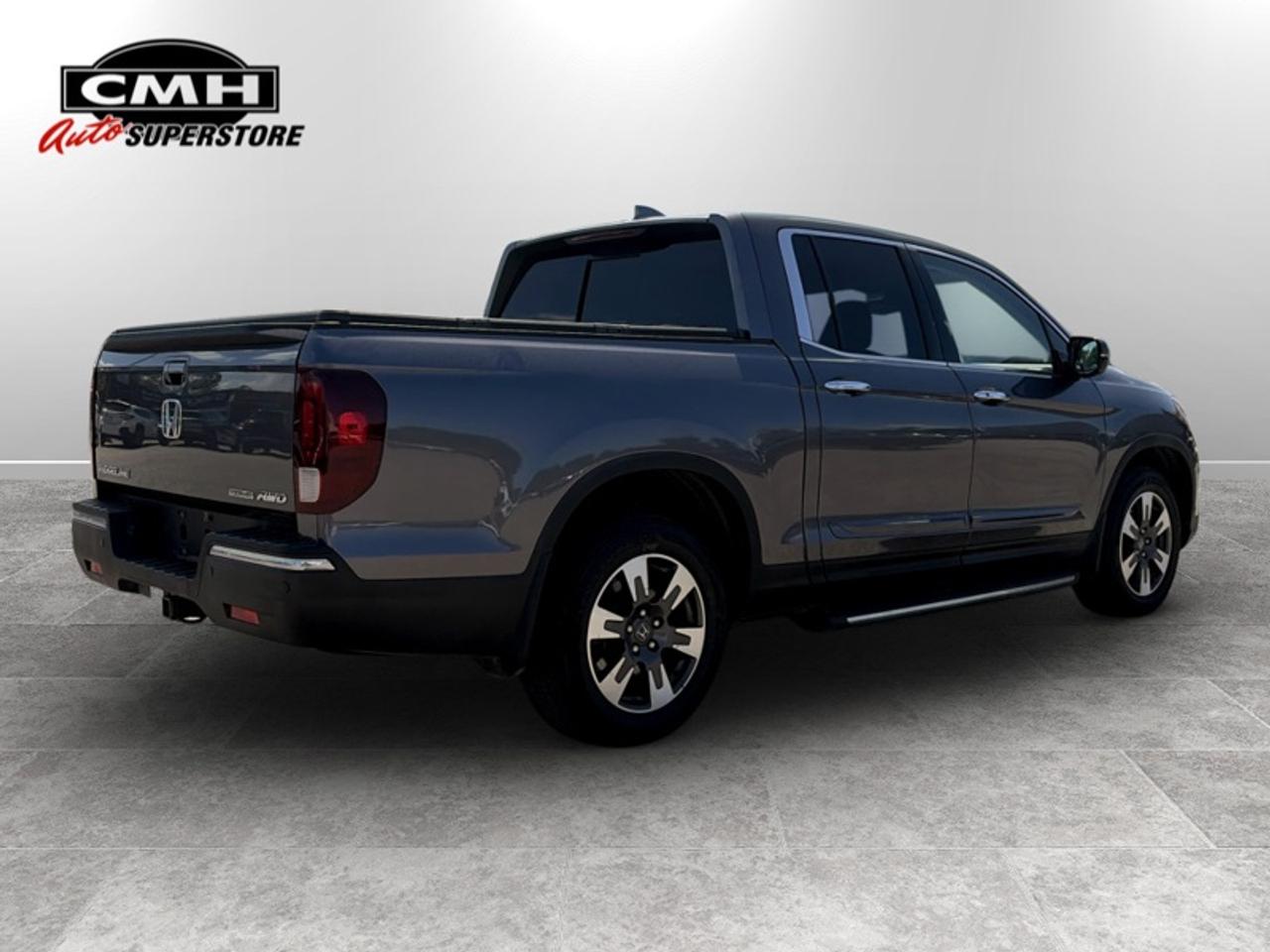 2017 Honda Ridgeline Touring  **22 SERVICE RECORDS** Photo
