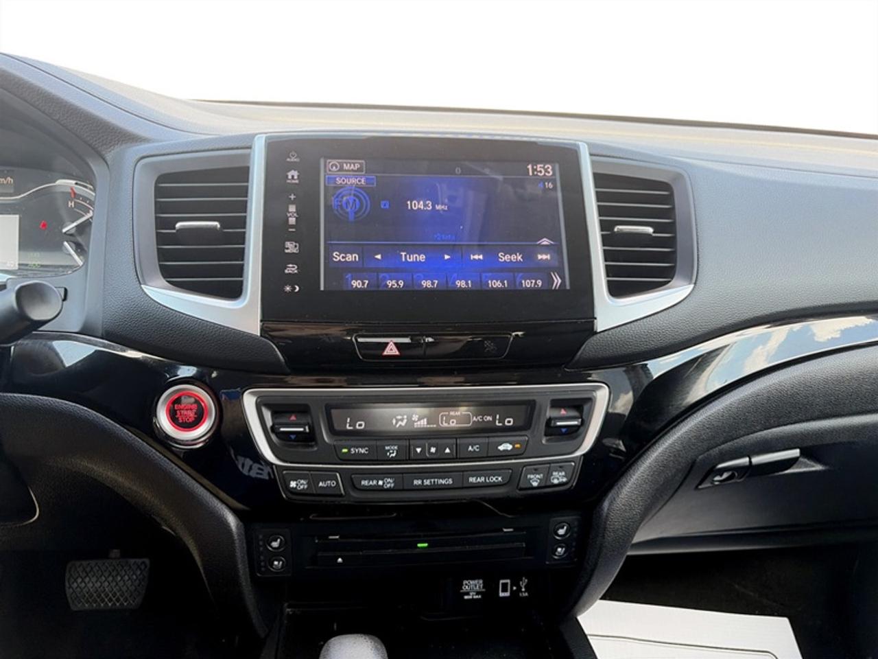 2017 Honda Ridgeline Touring  **22 SERVICE RECORDS** Photo