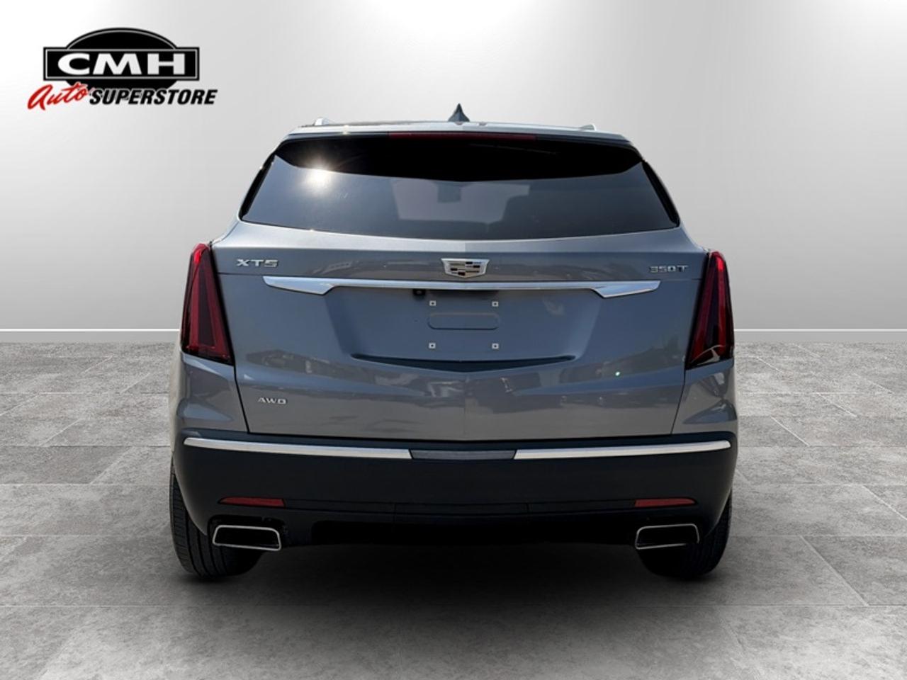 2022 Cadillac XT5 Luxury  **LOW MILEAGE** Photo4