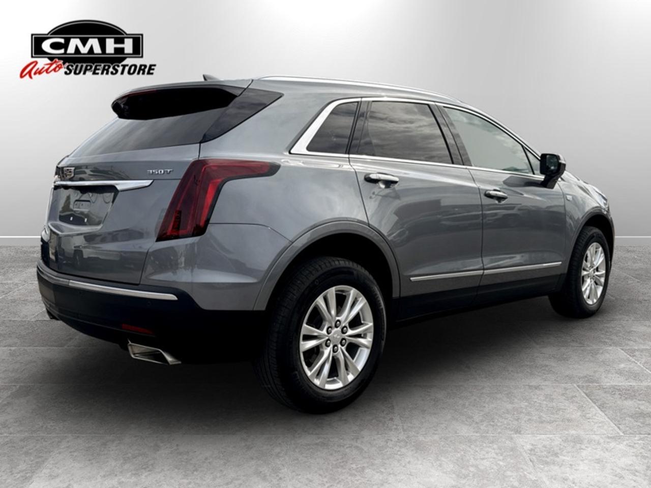 2022 Cadillac XT5 Luxury  **LOW MILEAGE** Photo4
