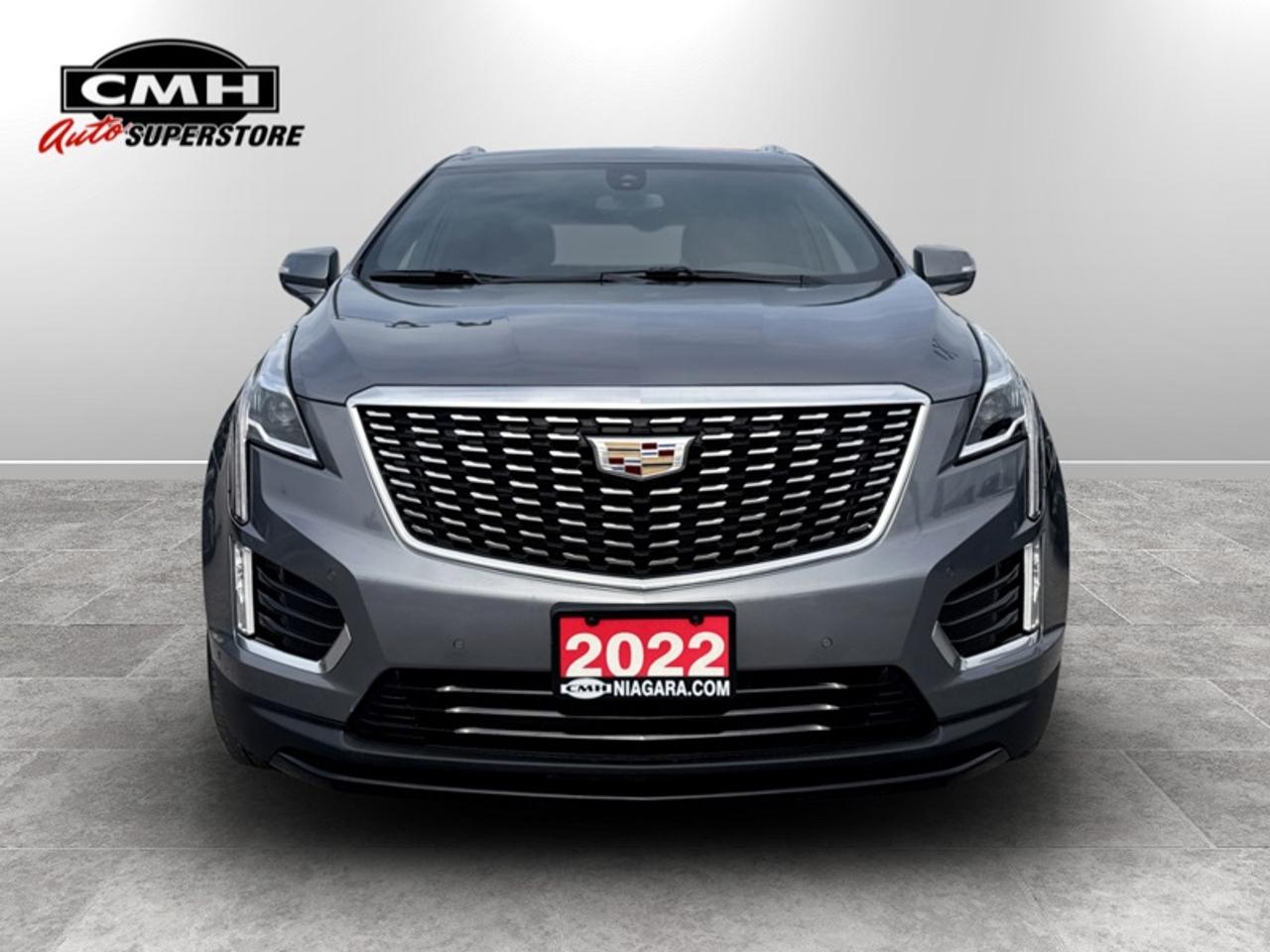 2022 Cadillac XT5 Luxury  **LOW MILEAGE** Photo