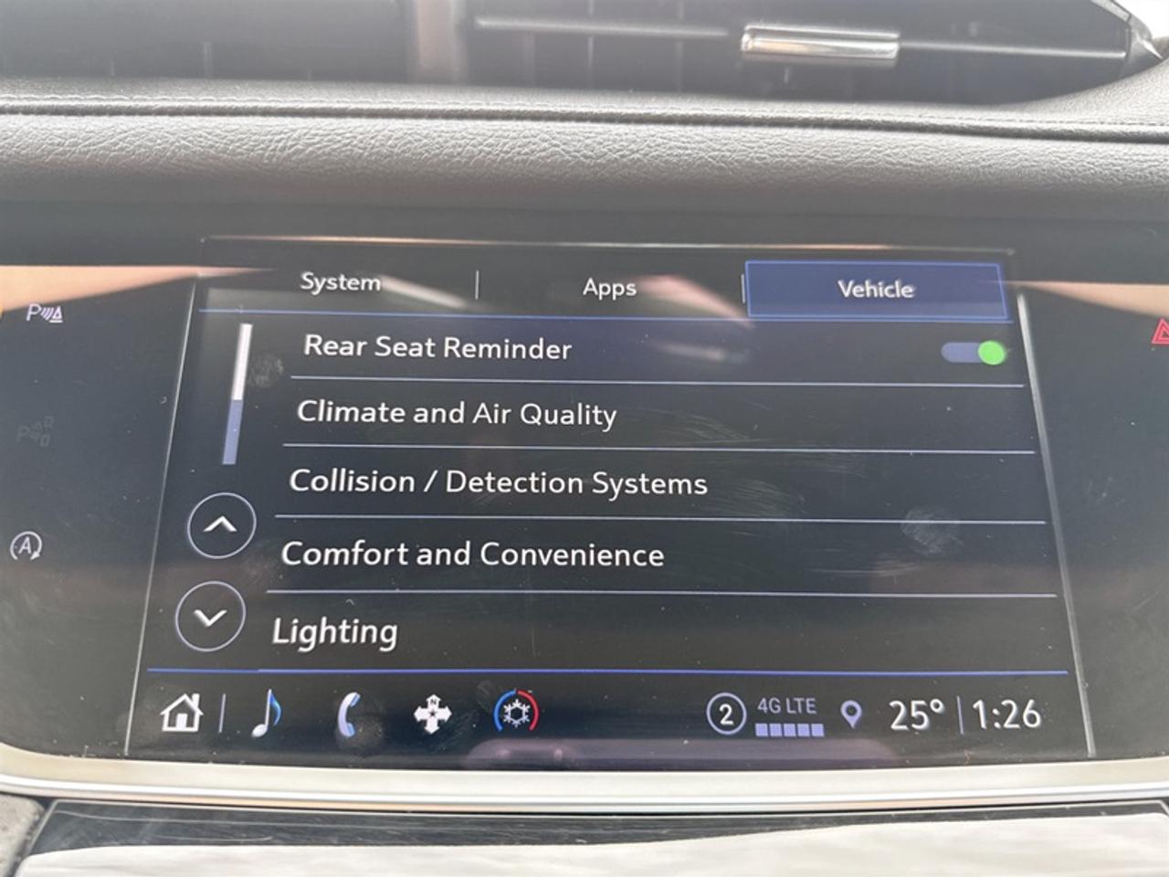 2022 Cadillac XT5 Luxury  **LOW MILEAGE** Photo