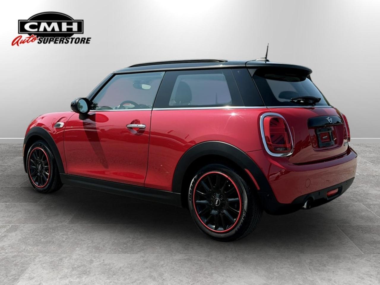 2019 MINI 3 Door 2-Door Hatchback  **CLEAN CARFAX** Photo