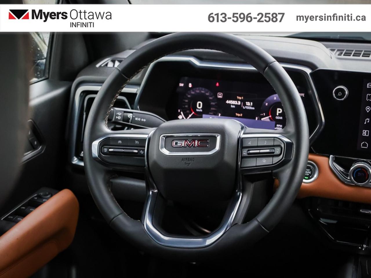 2024 GMC Canyon AT4  Tow Pkg, Remote Start, Heated Seats Photo
