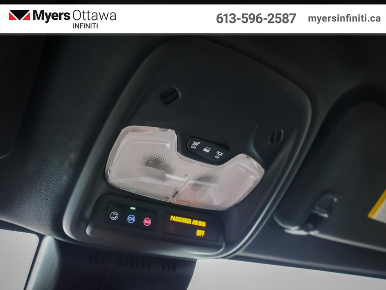 2024 GMC Canyon AT4  Tow Pkg, Remote Start, Heated Seats Photo