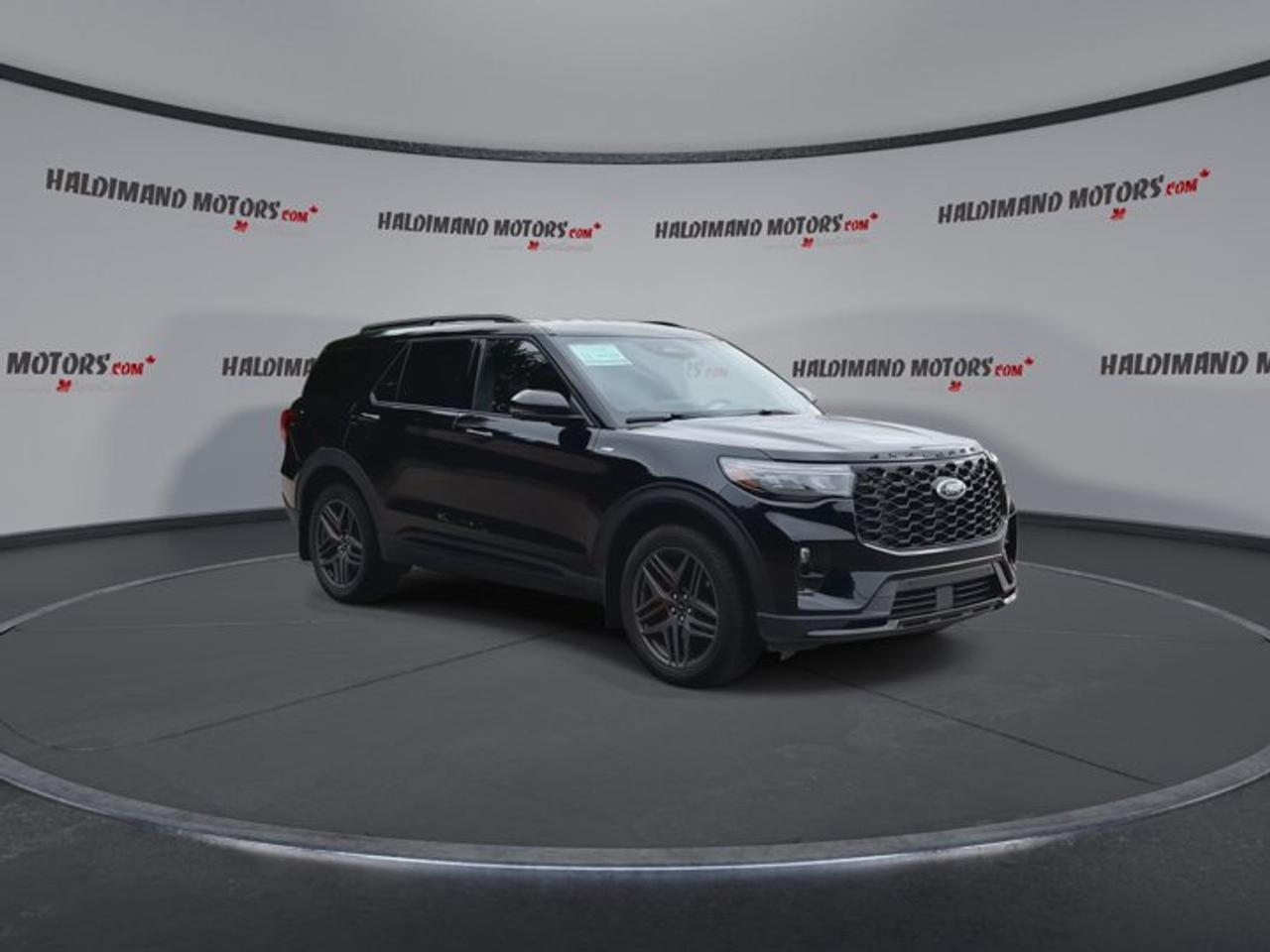 2025 Ford Explorer ST-Line 4WD | One Owner | No Accidents | Vent. Seats Photo
