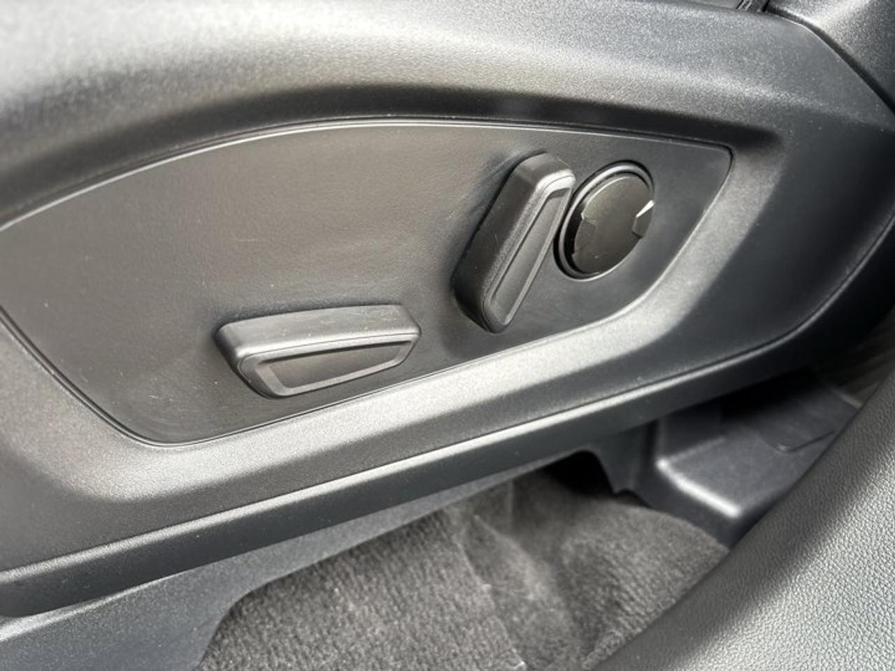 2025 Ford Explorer ST-Line 4WD | One Owner | No Accidents | Vent. Seats Photo