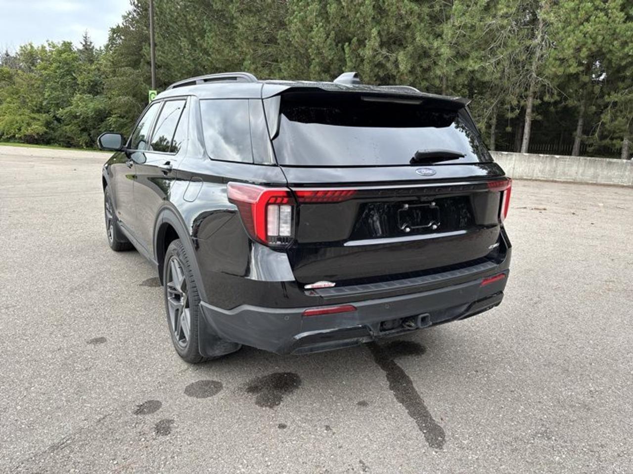 2025 Ford Explorer ST-Line 4WD | One Owner | No Accidents | Vent. Seats Photo