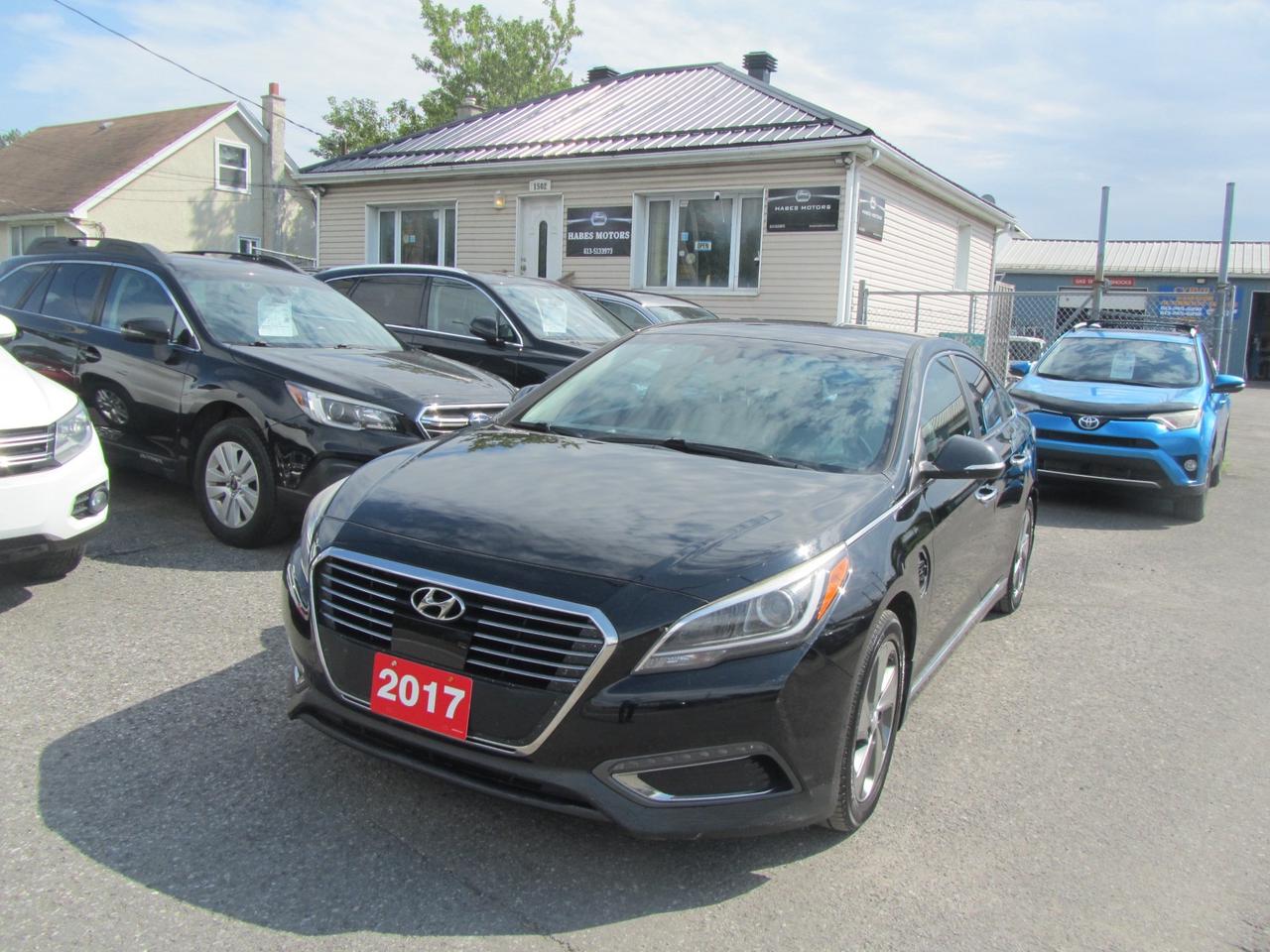 2017 Hyundai Sonata Plug-In Hybrid Plug-in Hybrid Limited Edition Photo0