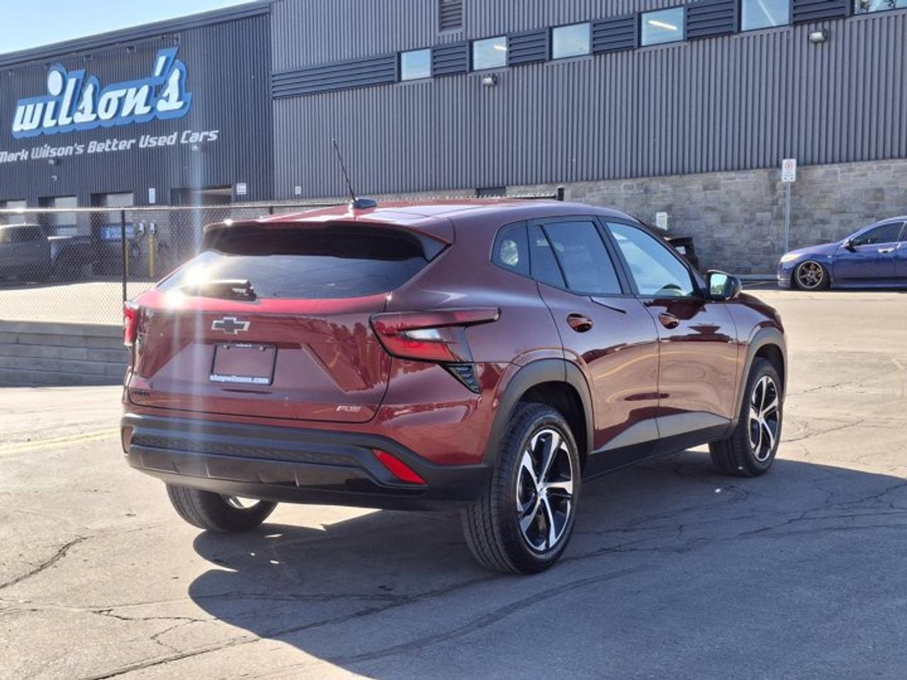 2024 Chevrolet Trax 1RS | Sunroof | Heated Seats + Steering | CarPlay | Remote Start | Blind Spot | Rear Cam | and More! Photo4