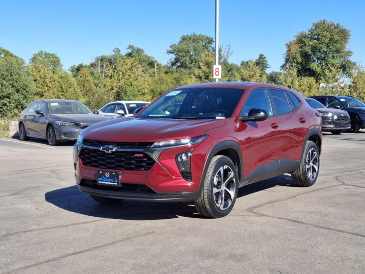 2024 Chevrolet Trax 1RS | Sunroof | Heated Seats + Steering | CarPlay | Remote Start | Blind Spot | Rear Cam | and More! Photo