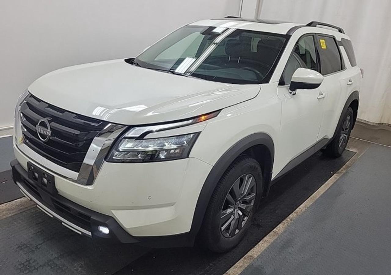 Used 2024 Nissan Pathfinder SV AWD | Pano Sunroof | 360 Camera | Adaptive Cruise | Heated Wheel + Seats | Remote Start and More! for sale in Guelph, ON