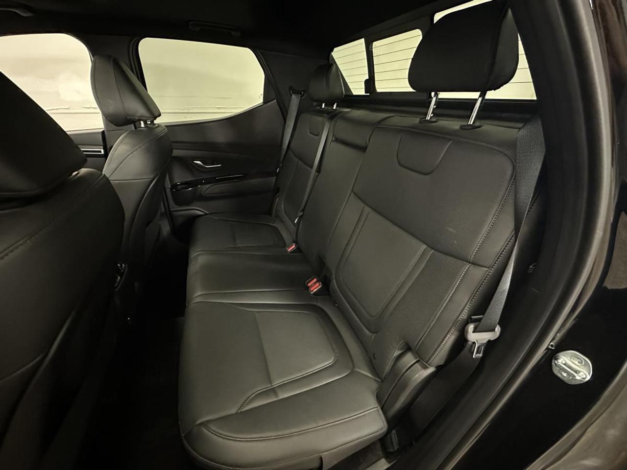 2024 Hyundai Santa Cruz Ultimate ULTIMATE/HARD TONNEAU/ROOF/LEATHER/OFF 1 OWNER LEASE! Photo