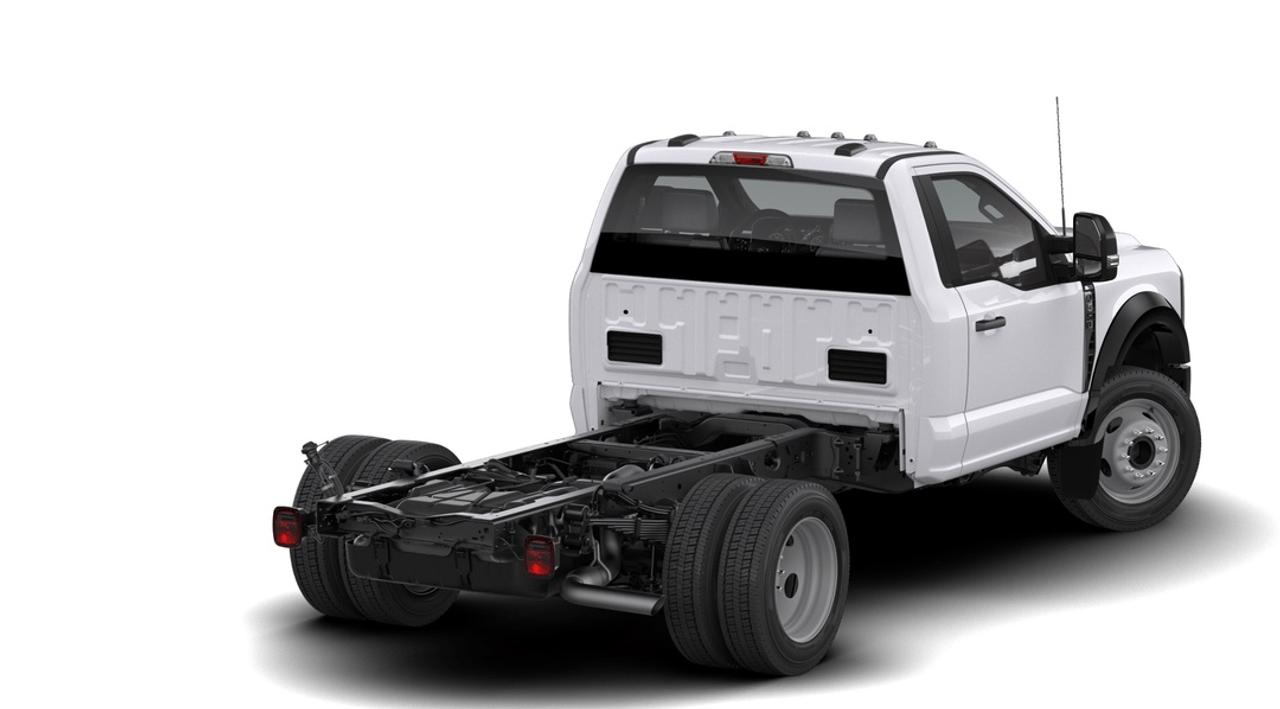 2026 Ford Chassis Cab F-550 XL Photo2