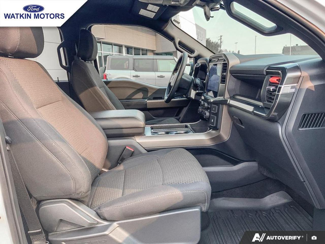 2025 Ford F-150 Supercrew 4x4 STX Photo24