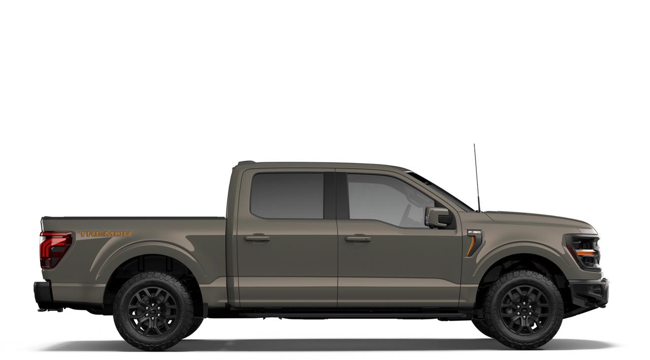 2026 Ford F-150 Tremor 4WD SuperCrew 5.5' Box Photo4