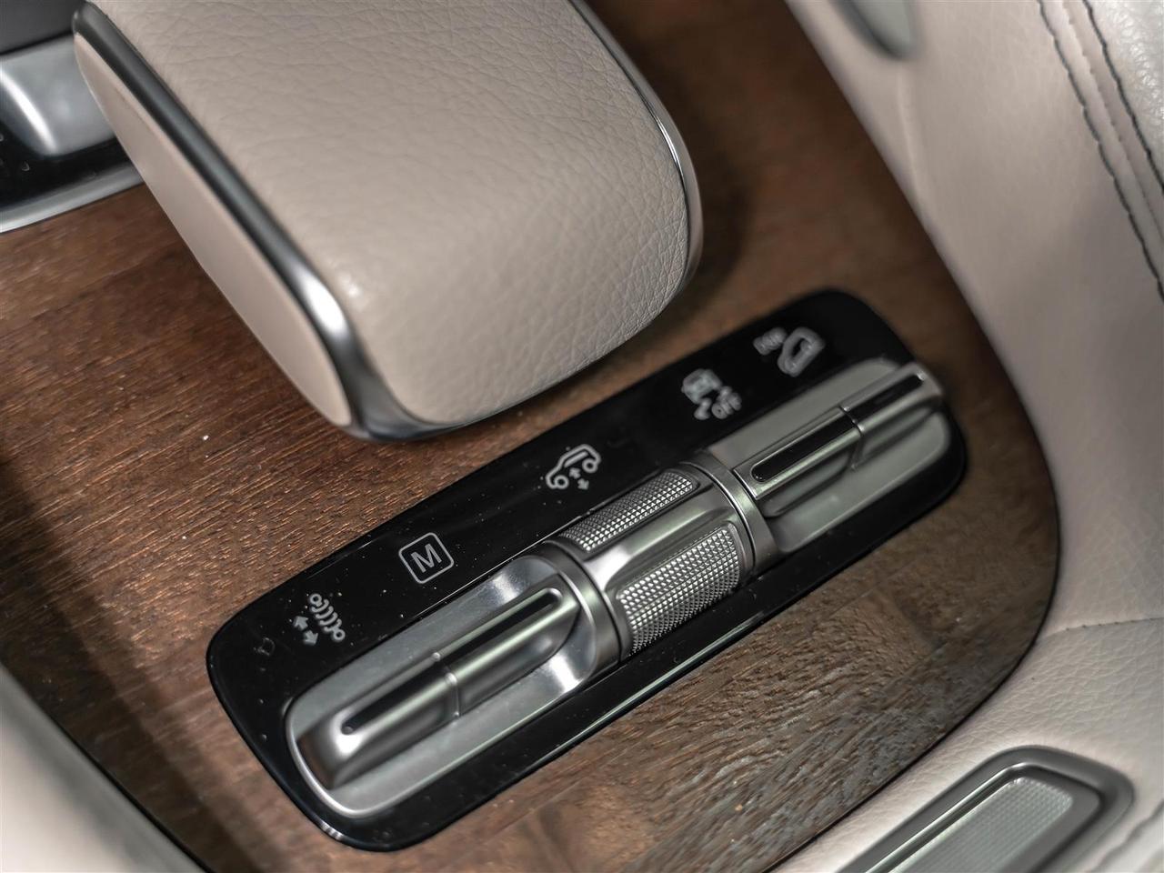 2020 Mercedes-Benz GLS GLS 580|AMG Night Pkg|6 Passenger|23inch|Accident Free| Photo