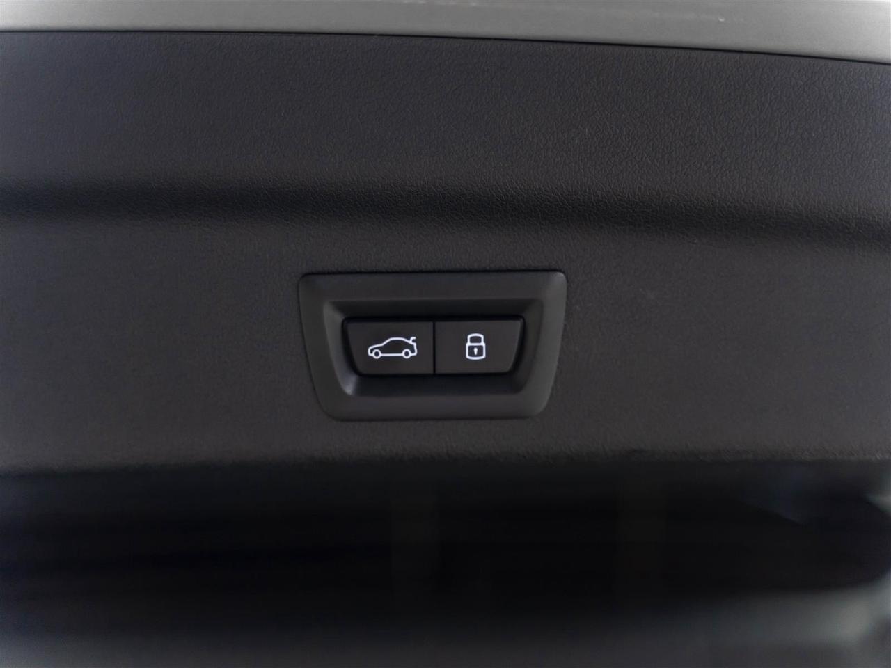 2024 BMW X1 xDrive28i|M Sport Pkg|Premium Enhanced|Accident Free|One Owner Photo
