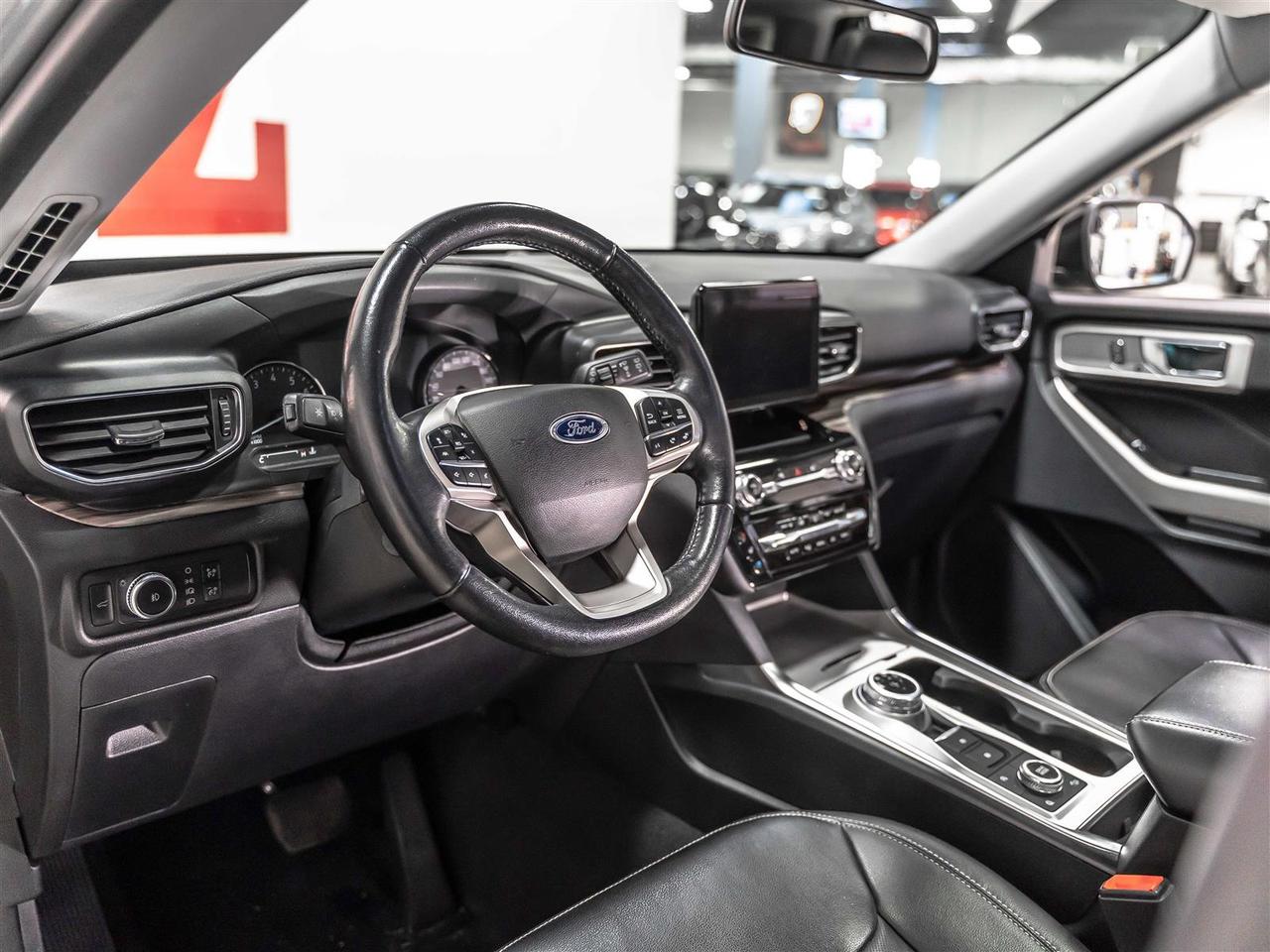 2021 Ford Explorer Limited|6 Passenger|Bang & Olufsen Sound|Two Sets of Tires Photo