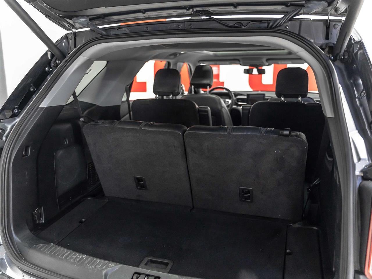 2021 Ford Explorer Limited|6 Passenger|Bang & Olufsen Sound|Two Sets of Tires Photo
