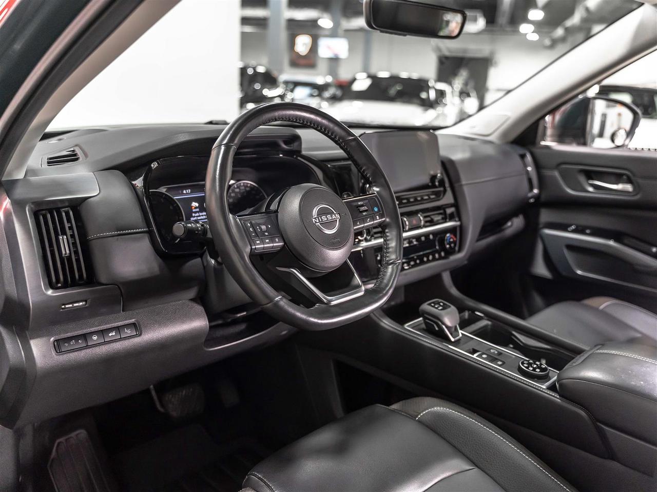 2024 Nissan Pathfinder SL 4WD|8-Passenger|Heads-Up|BOSE|Adaptive Cruise|360 Camera Photo