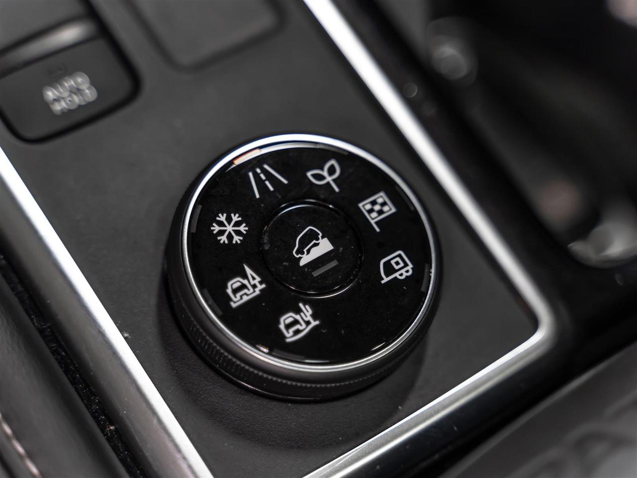 2024 Nissan Pathfinder SL 4WD|8-Passenger|Heads-Up|BOSE|Adaptive Cruise|360 Camera Photo