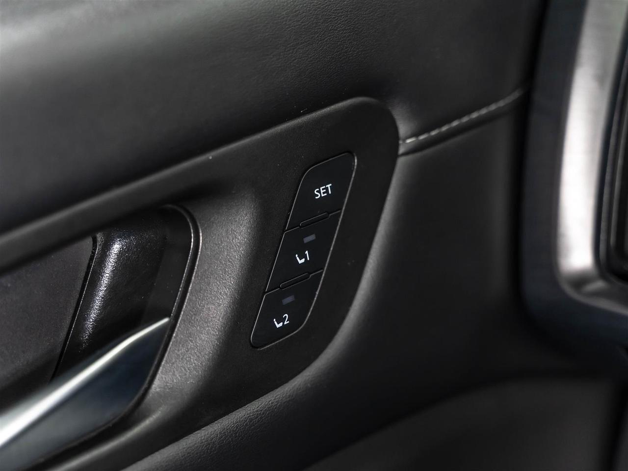 2024 Nissan Pathfinder SL 4WD|8-Passenger|Heads-Up|BOSE|Adaptive Cruise|360 Camera Photo
