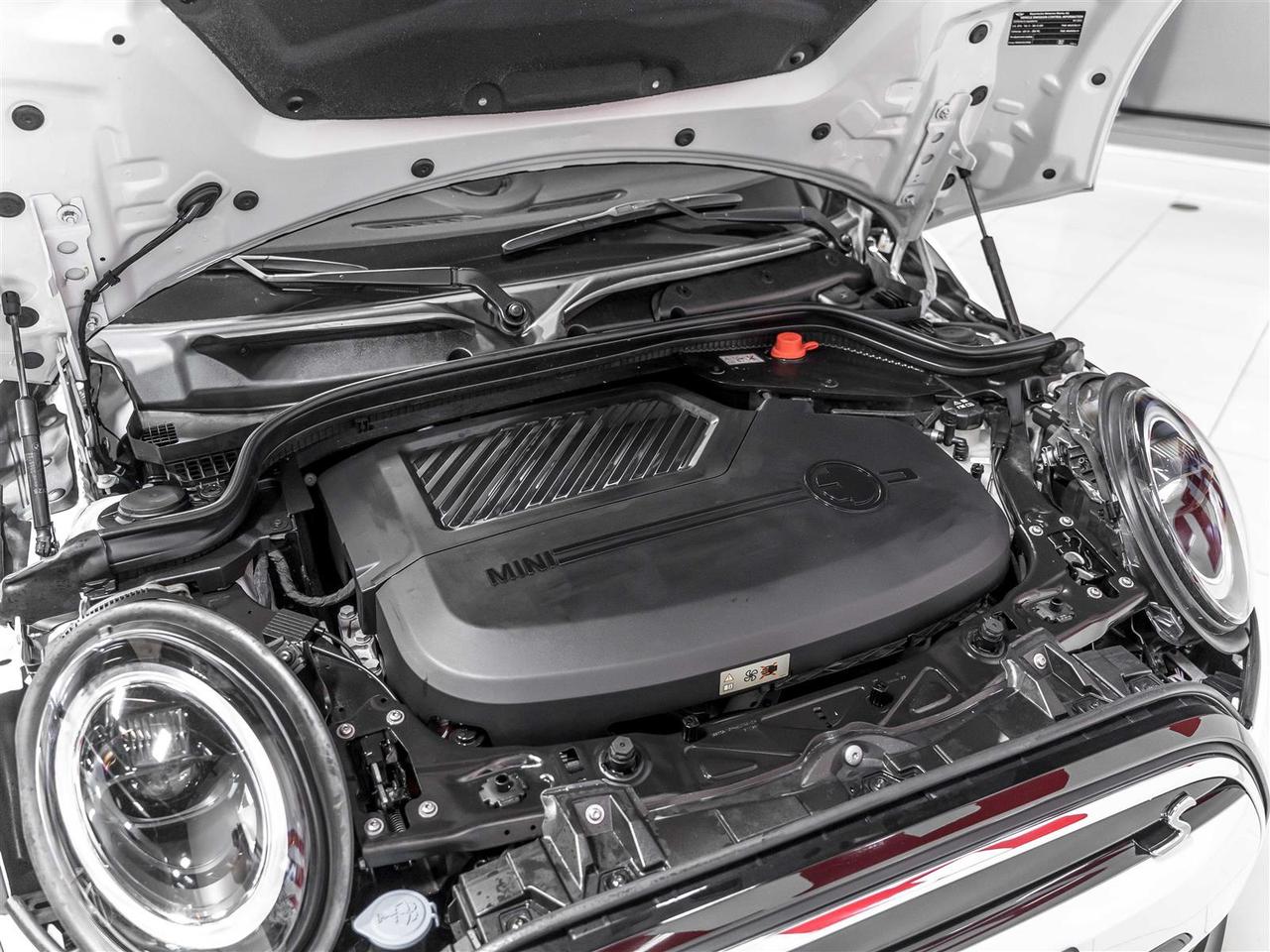 2024 MINI Cooper Cooper SE|Premier Line|Fully Electric|One Owner|Ontario Vehicle Photo