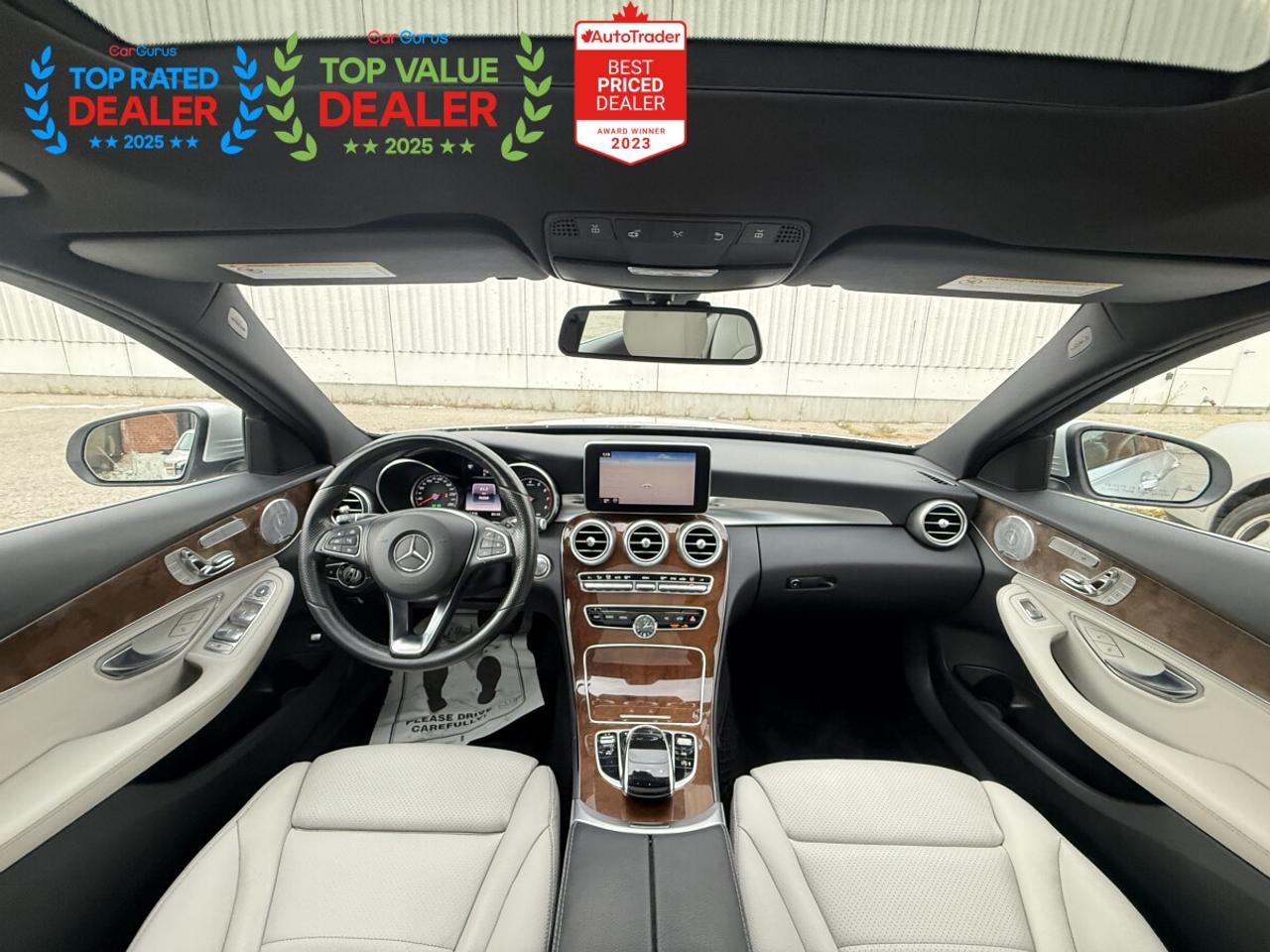 2015 Mercedes-Benz C-Class 400 //AMG PKG | REAR CAMERA | PANO | LOADED Photo2