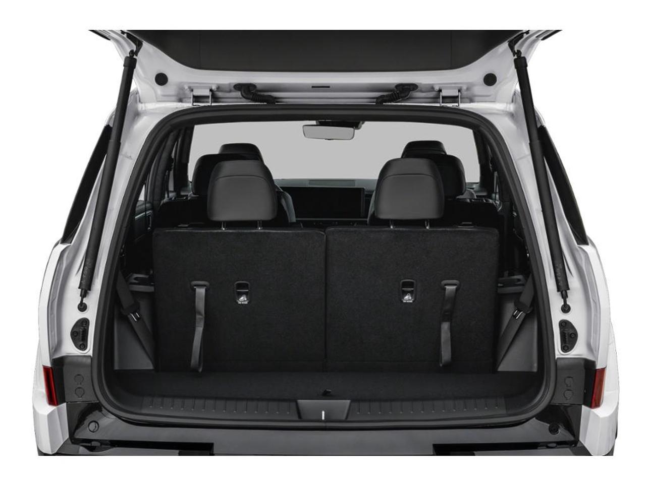 2026 Hyundai Santa Fe HEV Ultimate Calligraphy Photo