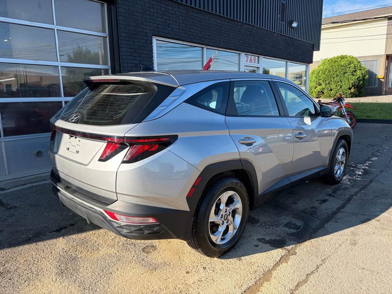 2023 Hyundai Tucson SEL - Photo #3
