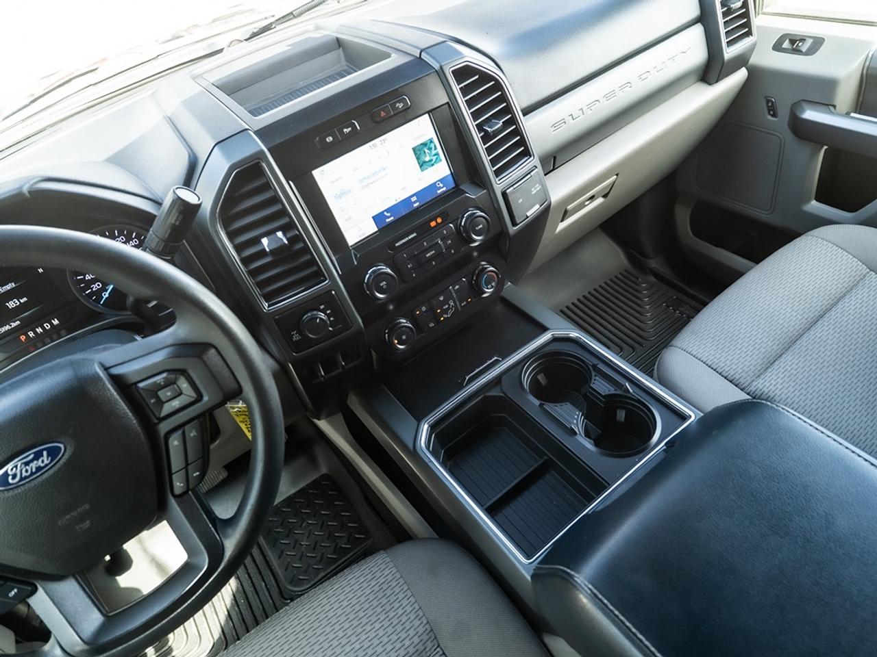 2022 Ford SUPER DUTY F-250 SRW XLT Photo30