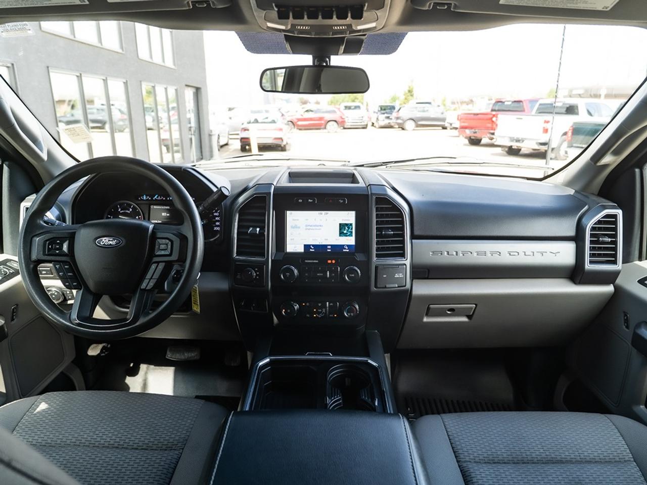 2022 Ford SUPER DUTY F-250 SRW XLT Photo28