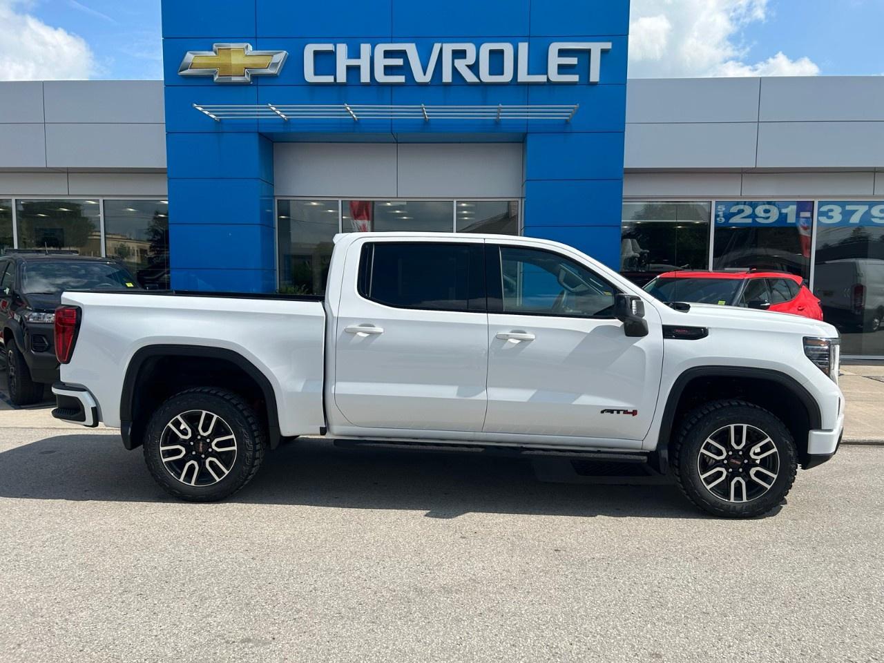 2026 GMC Sierra 1500 Crew Cab Short Box 4-Wheel Drive AT4 Photo5