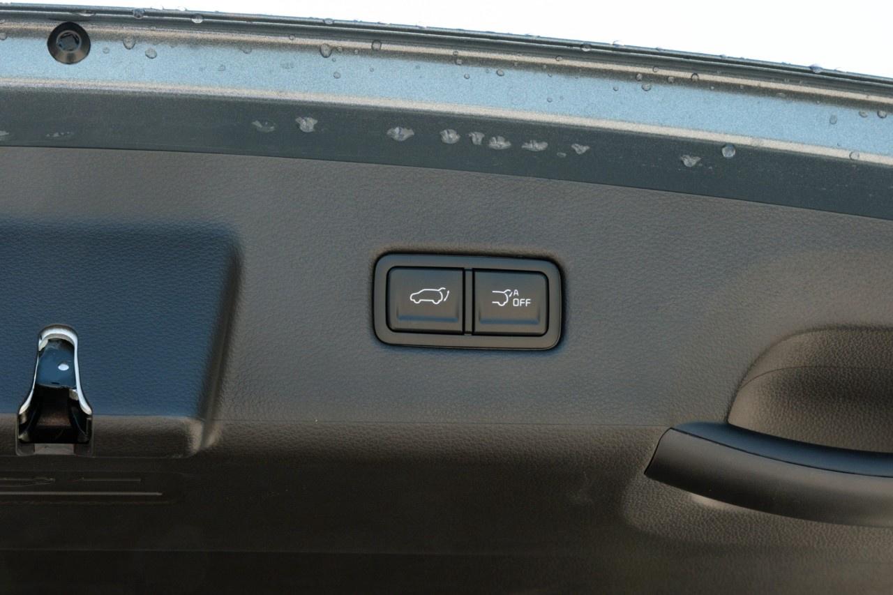 2027 Kia Carnival SX  FWD Photo