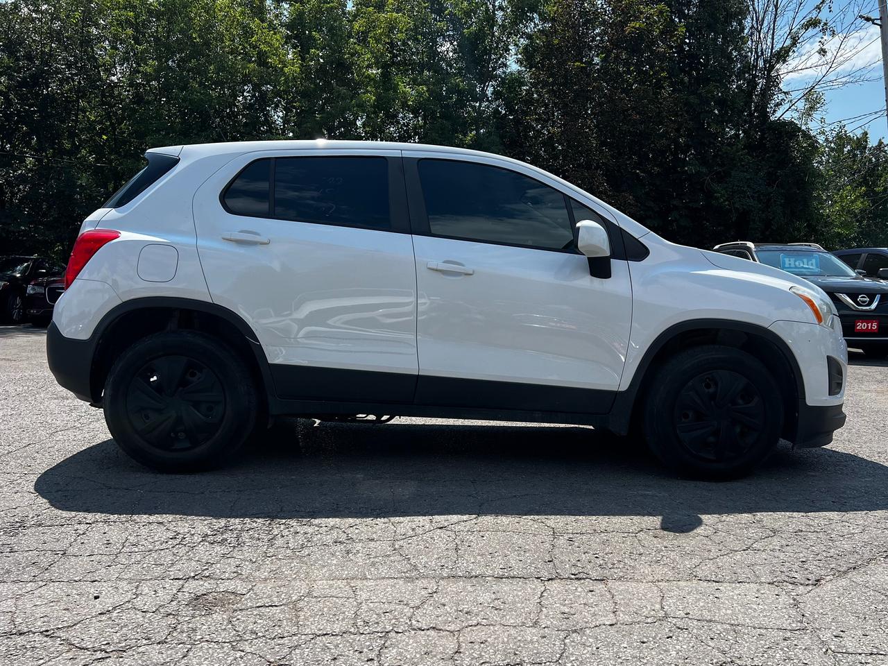 2015 Chevrolet Trax Fwd 4dr Ls Photo