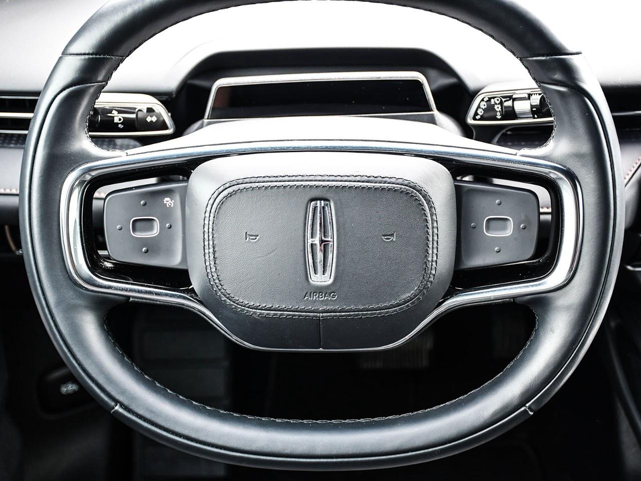 2024 Lincoln Nautilus Reserve AWD Photo