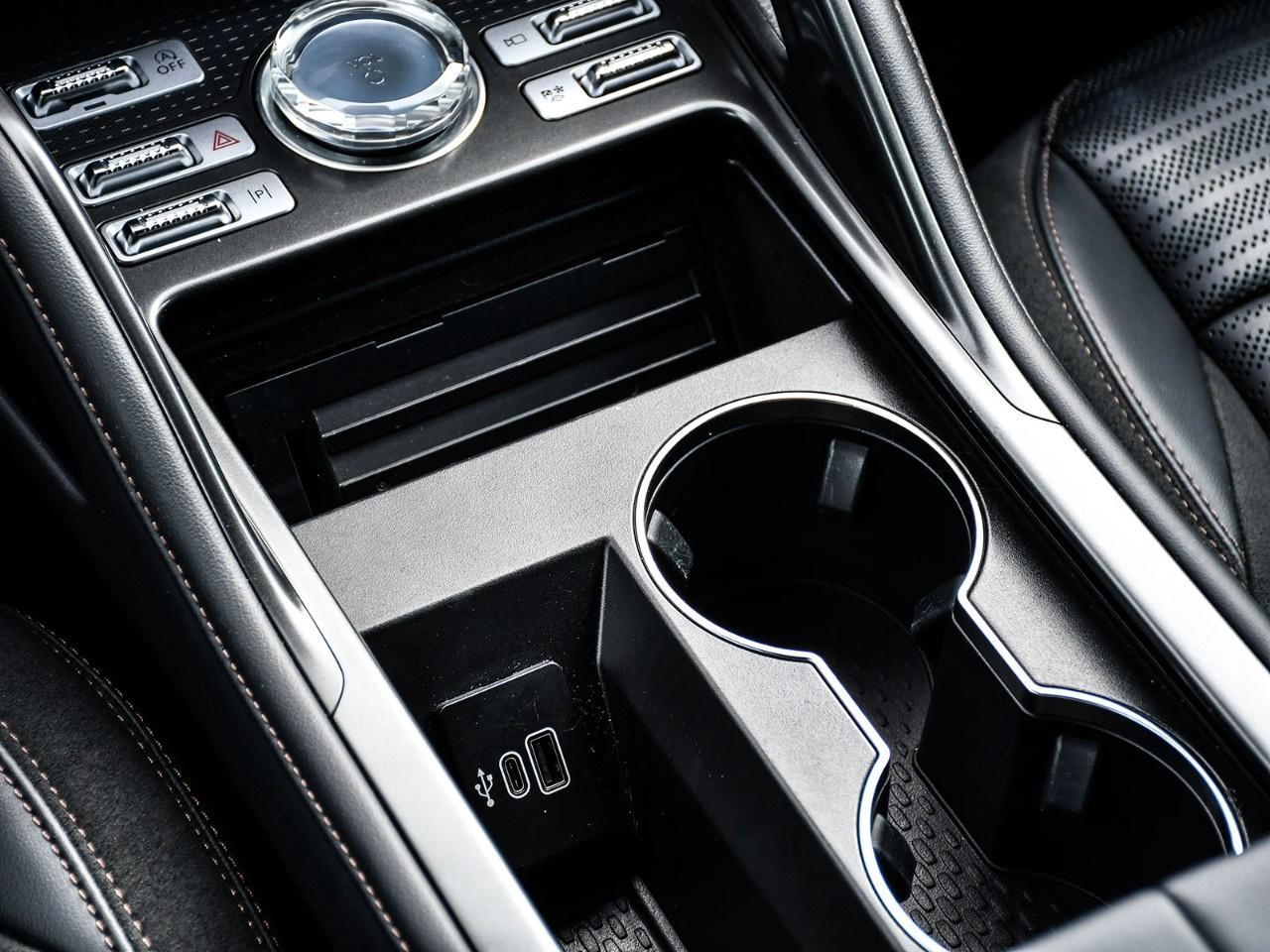 2024 Lincoln Nautilus Reserve AWD Photo
