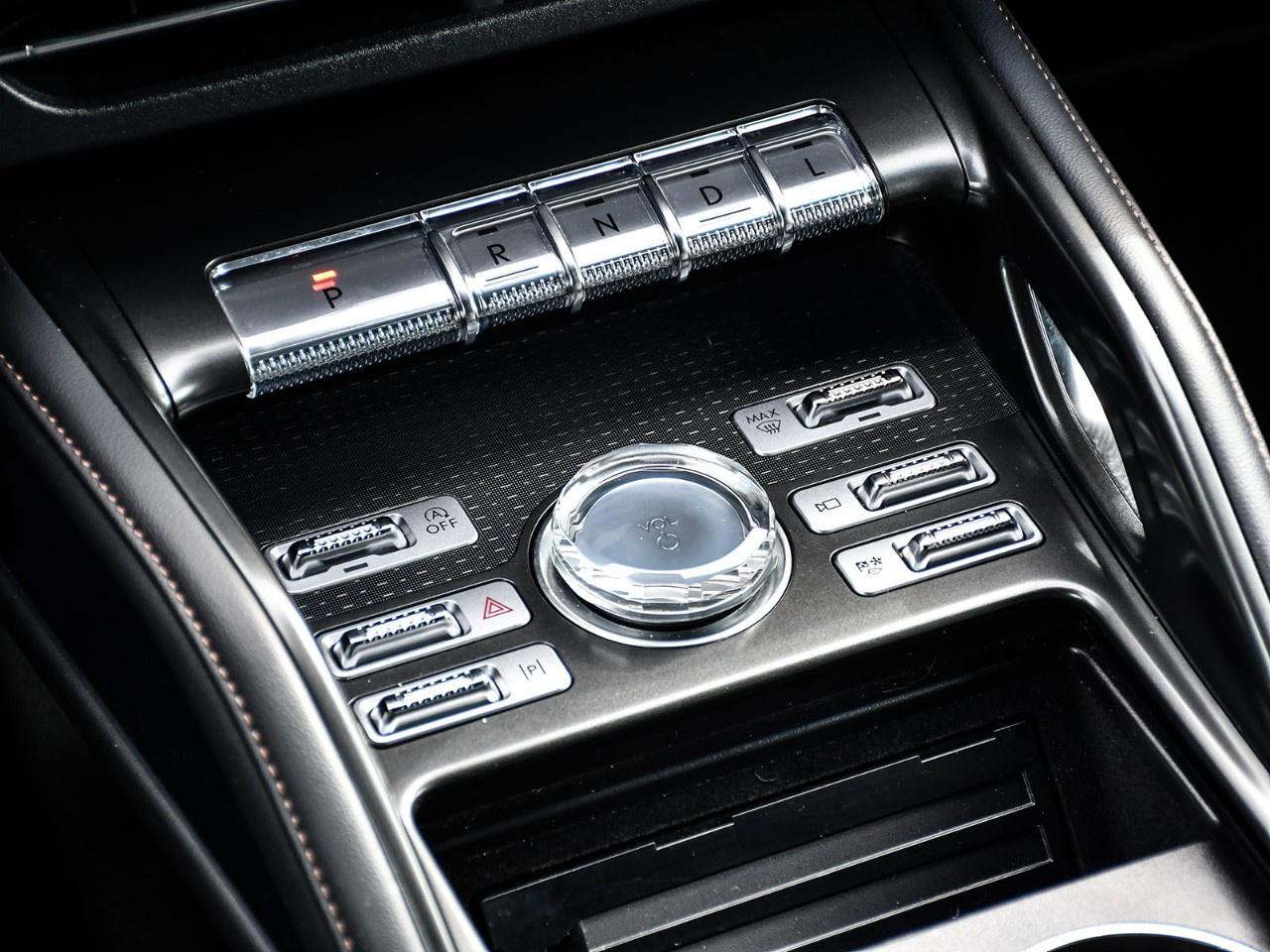 2024 Lincoln Nautilus Reserve AWD Photo