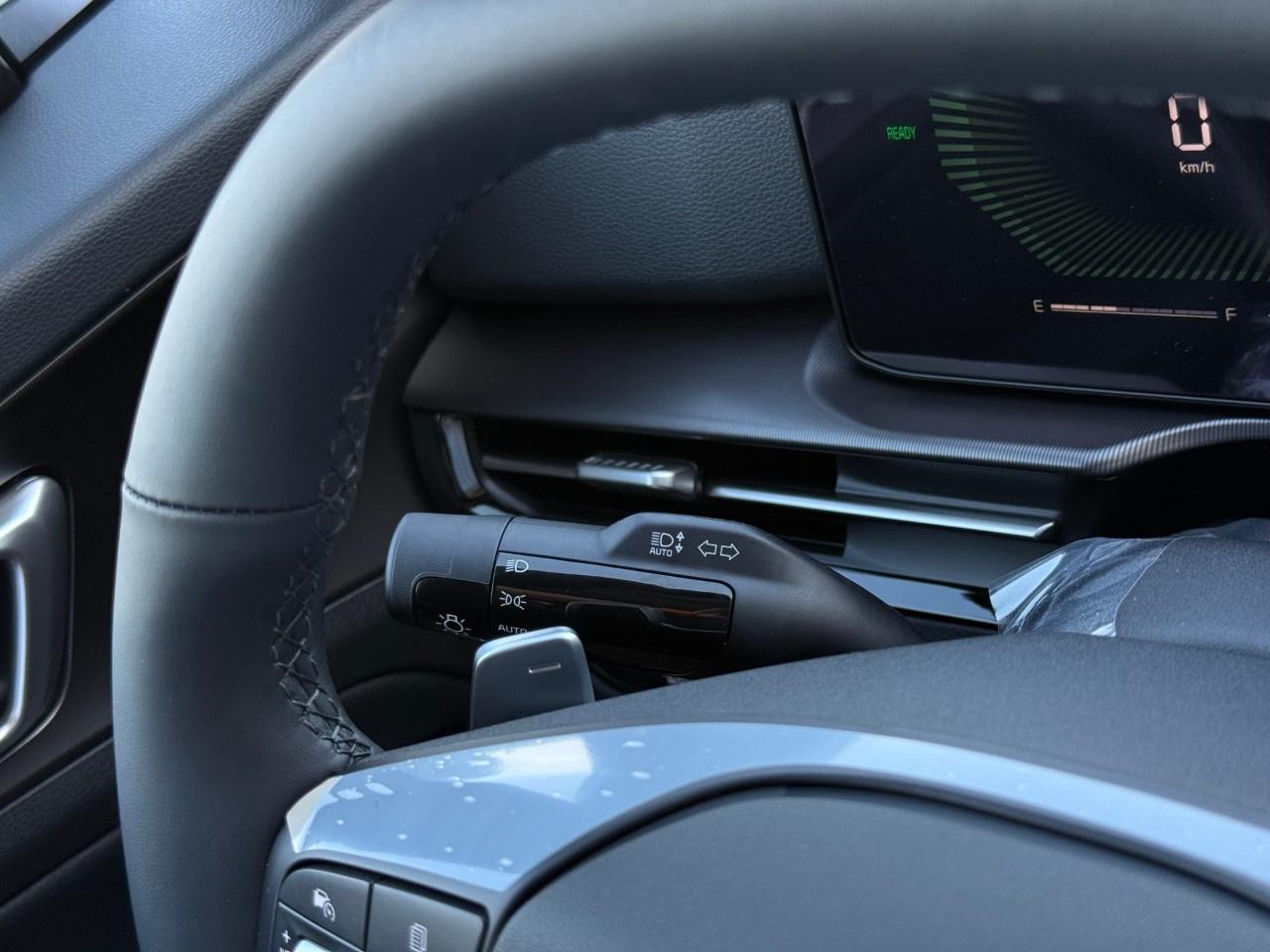 2027 Kia Sportage Hybrid EX AWD Photo