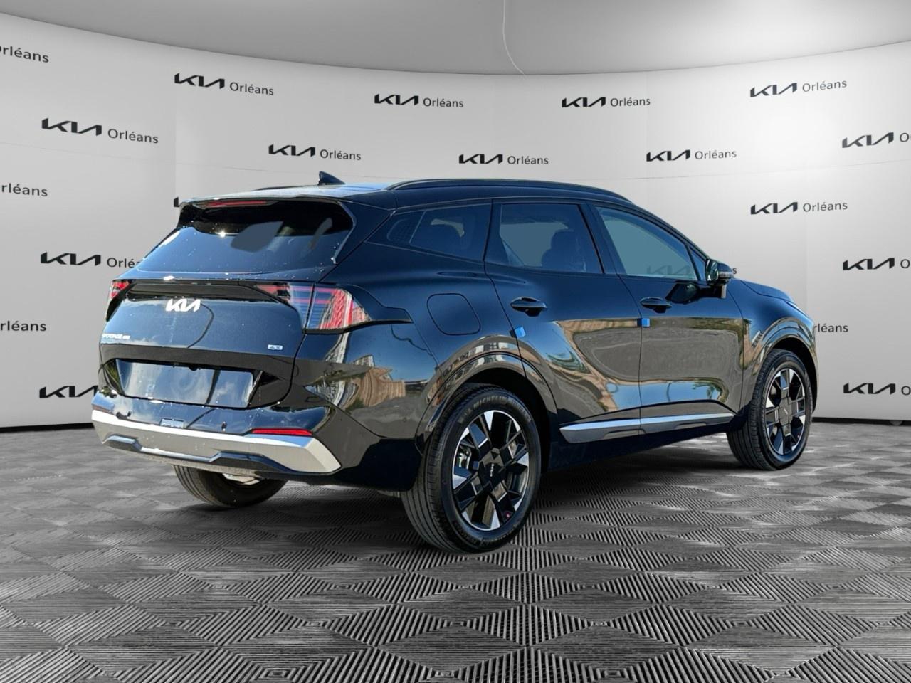 2027 Kia Sportage Plug-In Hybrid SX AWD w/Red Interior Photo