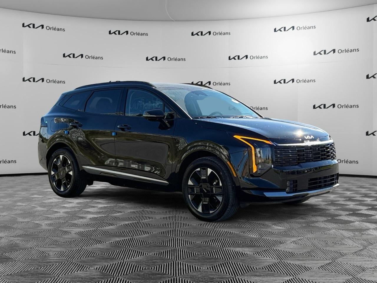 2027 Kia Sportage Plug-In Hybrid SX AWD w/Red Interior Photo