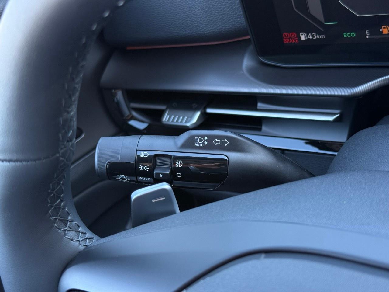 2027 Kia Sportage Plug-In Hybrid SX AWD w/Red Interior Photo
